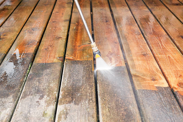 Best Concrete Pressure Washing  in Farmington, PA